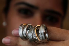 Simak lagi warta soal perilaku flexing, bocoran spek iPhone 18 Pro Max