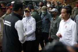 Presiden Tinjau Gempa Cianjur