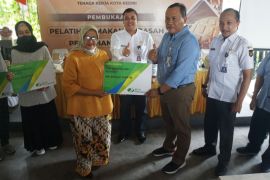 Pemkot Kediri gandeng BPJS Ketenagakerjaan proteksi warga