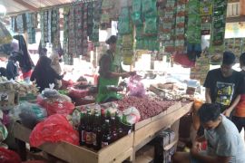 Disdag Sinjai rutin memantau stok pangan dampak anomali cuaca ekstrem