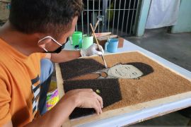 Warga binaan Lapas Pohuwato ubah sabut kelapa menjadi kerajinan