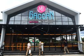 Penyegelan Restoran Tak Berizin Di Kota Bogor