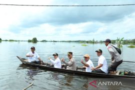 Bantuan banjir mulai disalurkan