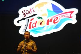 Menpora Zainudin tiba di Maluku Utara dukung Sail Tidore 2022