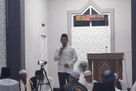 Kapolda Jambi sampaikan pesan kamtibmas pada safari subuh