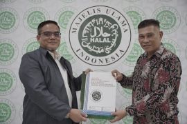 25 UMKM binaan PLN terima penetapan sertifikasi halal dari LPPOM MUI Kalbar