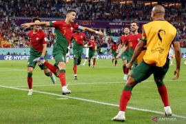 Pelatih Ghana sebut kemenangan Portugal hadiah dari wasit