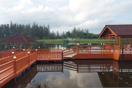 Floating Cafe PT Timah, sensasi unik di Kampong Reklamasi Selinsing