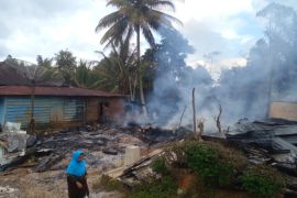 Lima rumah dilalap sijago merah di Kecamatan Sosopan Palas