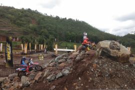 Teodor Kabachiev dominates South Kalimantan Uncle Hard Enduro prologue race