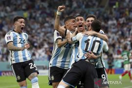Piala Dunia Qatar - Terkam Meksiko 2-0, Argentina hidupkan asa ke babak knockout
