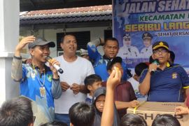 Ribuan peserta meriahkan jalan sehat Bermasa Korwil Pendidikan Bukit Batu