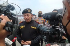 Kapolri: Pencarian jatuhnya helikopter Polri terus dilakukan