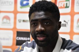 Manchester City permanenkan Kolo Toure sebagai  asisten pelatih