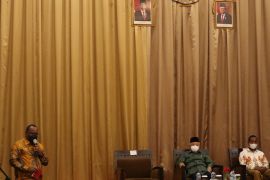 Wetipo: Pemerintah masih cari ASN asli Papua untuk provinsi baru
