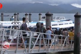 Penyeberangan laut Bali-Pelabuhan Bangsal Lombok dihentikan