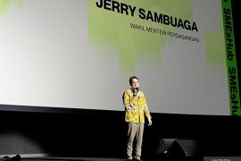 Wamendag ajak masyarakat hidupkan produk asli Indonesia lewat UMKM