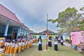 TK Kemala Bhayangkari ikut merayakan hari guru nasional ke-77