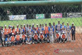 Porprov Sultra: 10 tim Softball dari enam daerah memasuki babak penyisihan