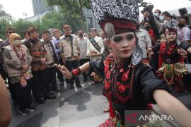 Ketua KPK Firli Bahuri ungkap alasan Bupati Bangkalan tidak ditahan