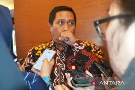 OJK Kaltim ajak warga selektif terhadap pinjol