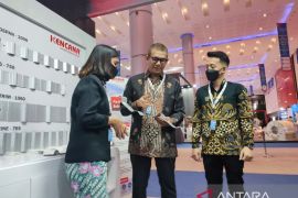 "IISIA Business Forum" targetkan masyarakat paham produk baja ringan dalam negeri