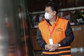 Pemeriksaan Tersangka Kasus Suap Penerimaan Calon Mahasiswa Baru