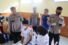 Polres Mojokerto Kota sasar vaksinasi penguat COVID-19 untuk pelajar