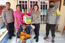 Bakti sosial Polresta Ambon peringati Hari Disabilitas Sedunia