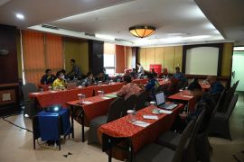 Pansus DPRD bahas ranperda perlindungan lahan pertanian pangan.