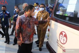Wali Kota minta angkot Si Benteng dilengkapi call center masyarakat