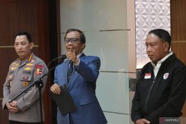 Pemerintah izinkan bergulirnya sepak bola Liga 1