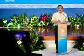 Menko Luhut ungkap tujuan AIS Forum, pemulihan berbasis ekonomi biru