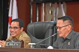 Pandangan Umum Fraksi-fraksi Terhadap Nota Pengantar Rancangan Peraturan Daerah Tentang APBD