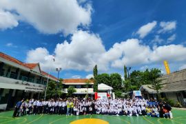 Bersama Mobil SiMolek Edutainment OJK, Bank Jateng galakan inklusi keuangan