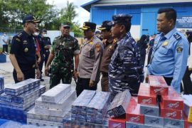 6,8 juta batang rokok ilegal dimusnahkan Bea Cukai Dumai