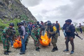Tiga Jenazah korban penembakan KKB dievakuasi ke Jayapura