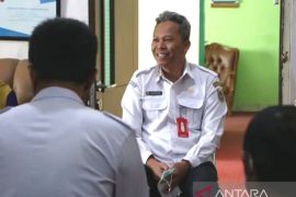 Kadinkes Kalsel: status PPKM berlanjut agar semua tetap jaga Prokes