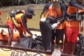 Sidang lima prajurit TNI tersangka mutilasi Timika  12 Desember