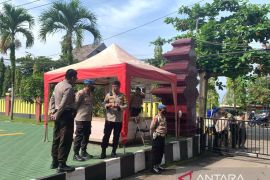 Pasca-bom bunuh diri, Polres Sukabumi perketat kedatangan tamu