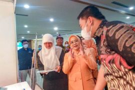 Pimpinan DPRD ajak warga Kota Surabaya manfaatkan Bursa Kerja Assik