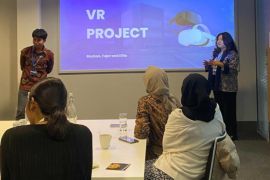 Dua mahasiswa Vokasi UI jalani magang di Unipart Logistic Inggris