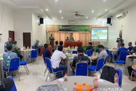 Pemda usahakan harga karet tembus diharga Rp8.000 perkilo