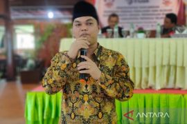 KPU Tapsel uji publik penataan dapil