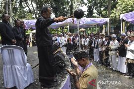 Gelar budaya Sunda Bali Nusantara