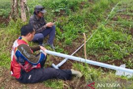 PMI dan Kementerian PUPR bantu sanitasi dan pipa air bersih di pengungsian