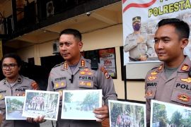 Polisi tahan delapan mahasiswa simpatisan KNPB saat demo di Kota Jayapura