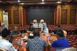 Pj Gubernur Aceh targetkan seleksi Bank Aceh tuntas Desember