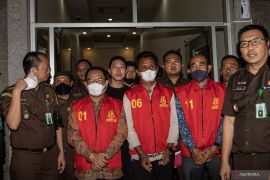 Penahanan Tersangka Kasus Korupsi Program Selamatkan Rawa Sejahterakan Petani Page 2 Small