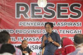 Ketua DPRD Jateng ajak masyarakat manfaatkan  teknologi
